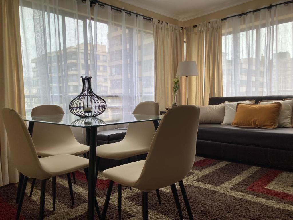 Acogedor Departamento amoblado Viña del Mar Poniente 2D 1B - 2