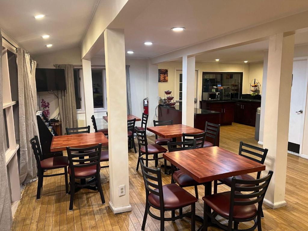 SureStay Plus by Best Western Woodbury Inn お料理のイメージ