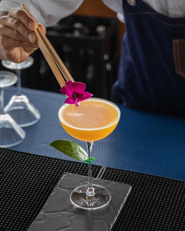 Bar/lounge