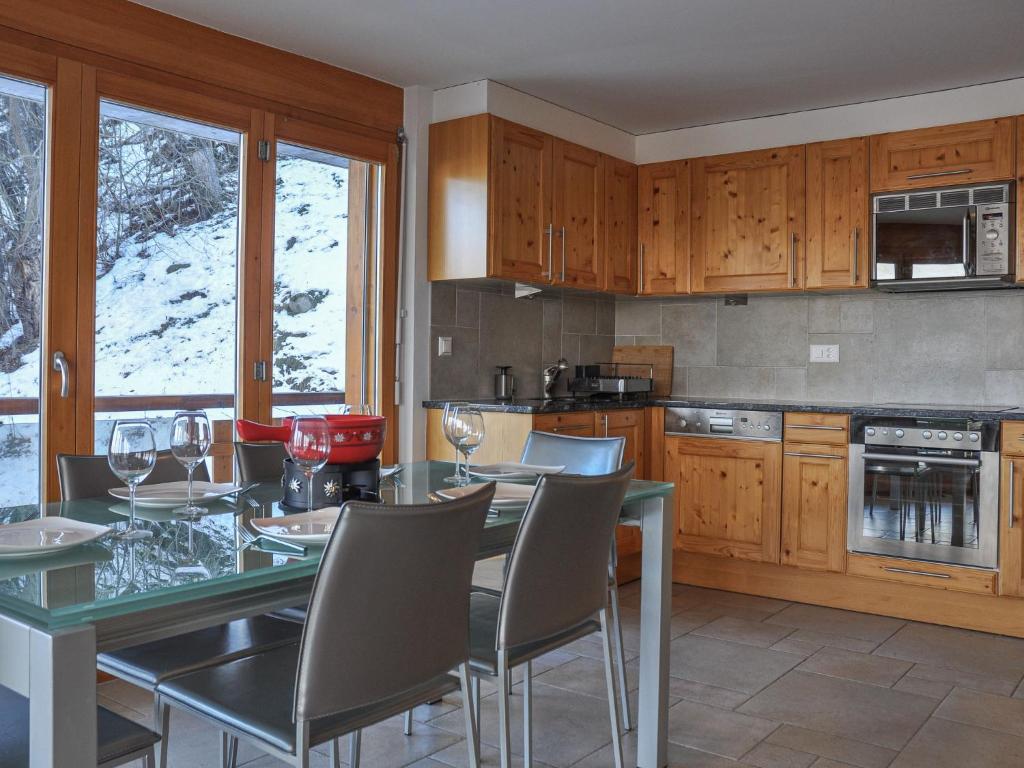 Apartment Domaine des Reines A9 by Interhome - 2