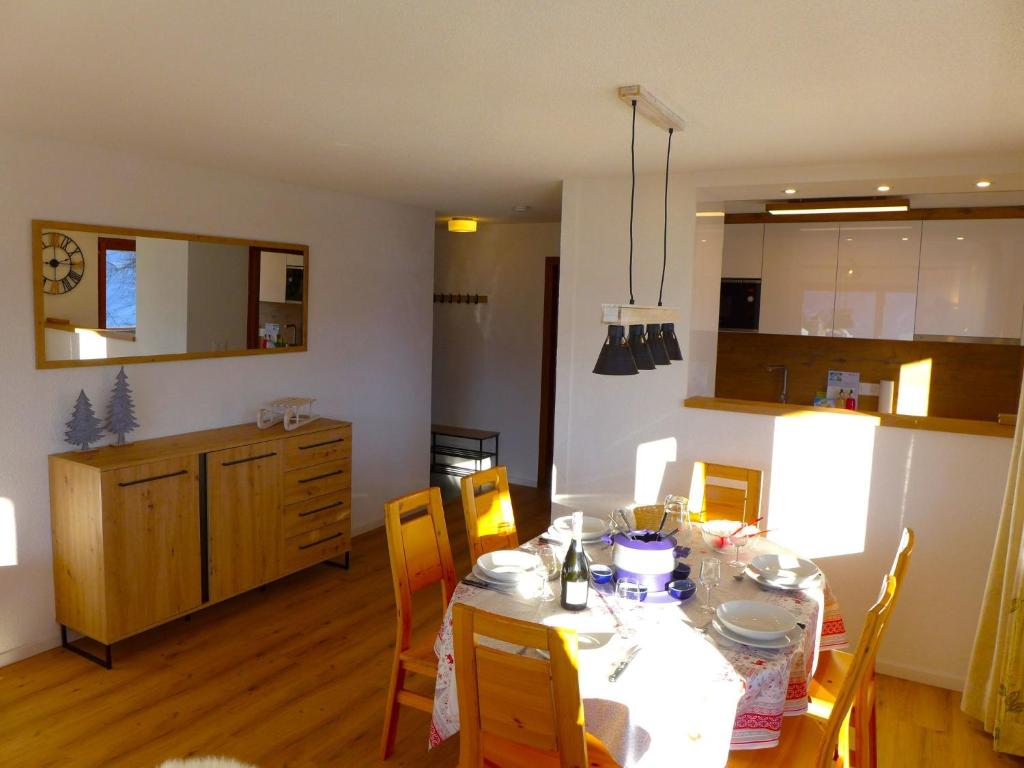 Apartment Mandarin B 19 by Interhome - 3