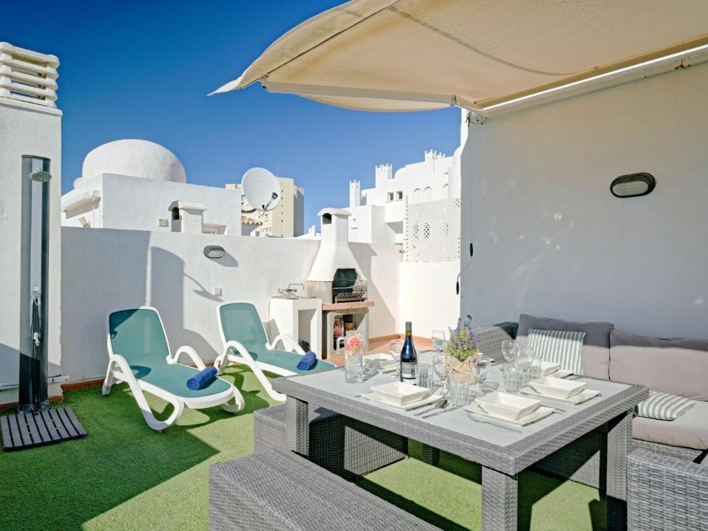 Apartment Monte Salonica Penthouse Plus by Interhome - 2