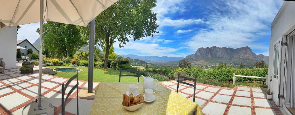 Camberley Wines - Luxury Accommodation 전경