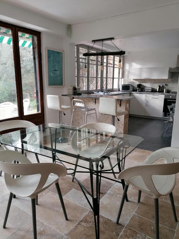 Charmant Rez de Villa climatisé rénové, 90m2 avec parking - 5