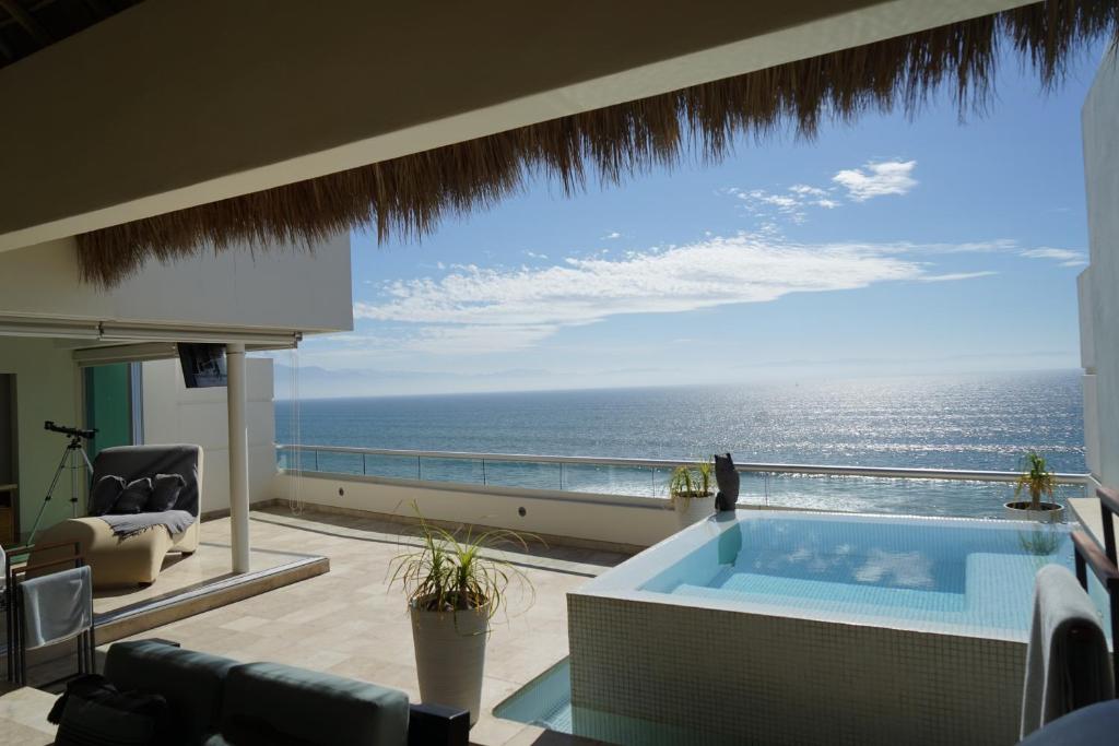 Bucerias, Beachfront Penthouse, Bucerías