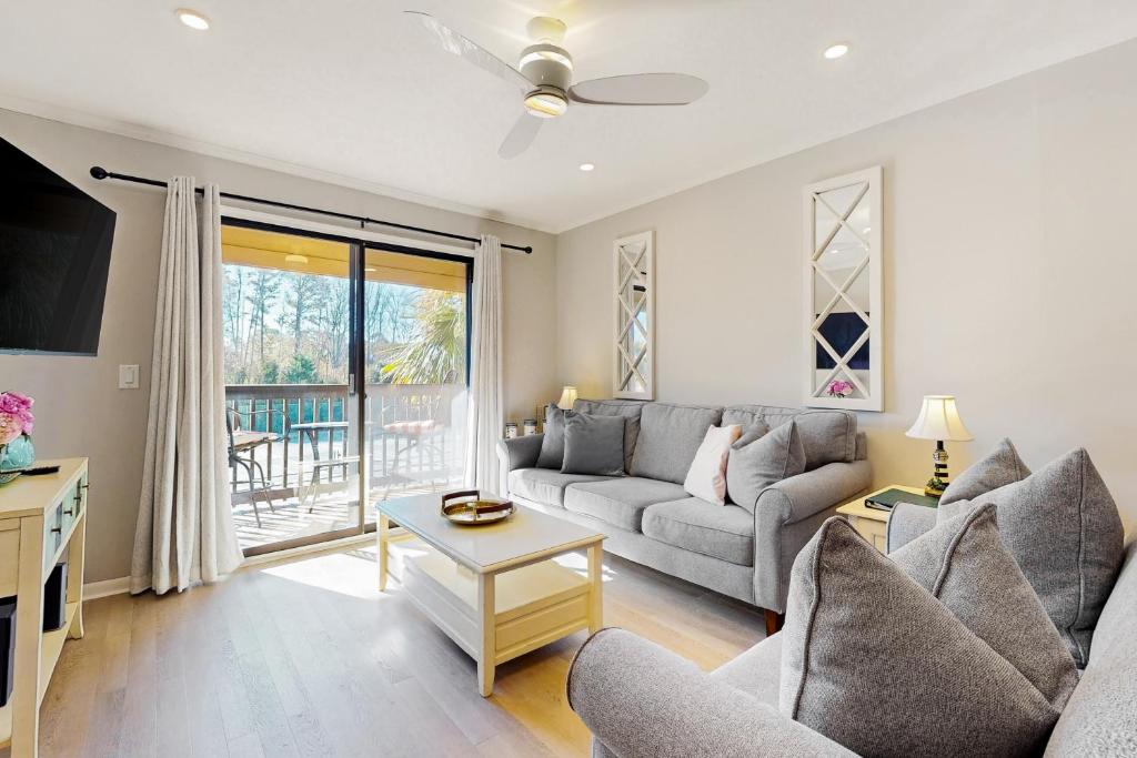 HH Beach & Tennis F11, Hilton Head Island