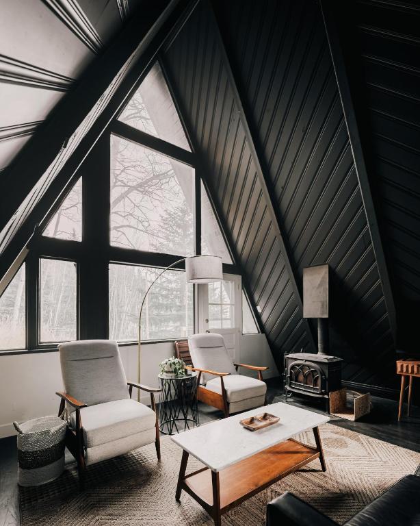 Modern A-Frame - Mountain Views - Evergreen, Evergreen