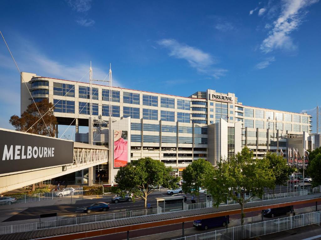 PARKROYAL Melbourne Airport