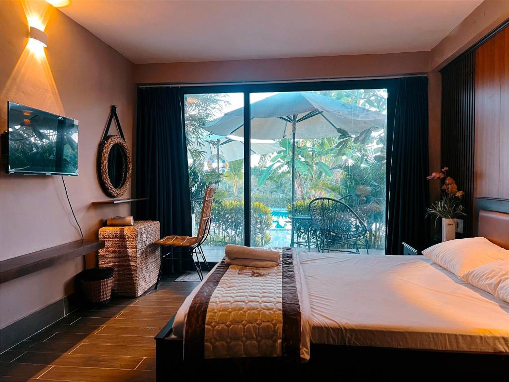 Khu nghỉ dưỡng sinh thái Charm Village