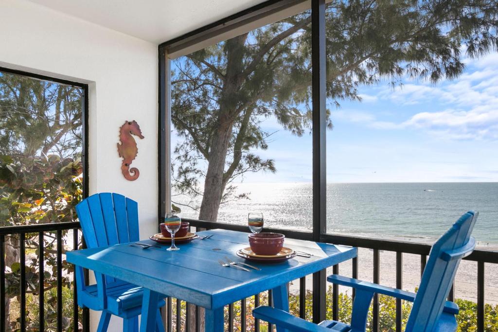 Sunset Terrace 201, Bradenton Beach