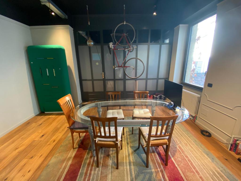[Centro-200 mq] Loft/Ufficio • Check-in 24h • WiFi - 3