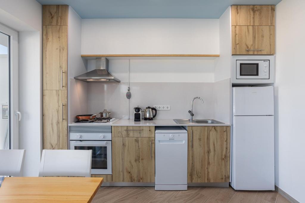 Suites by GoettenMar - 2