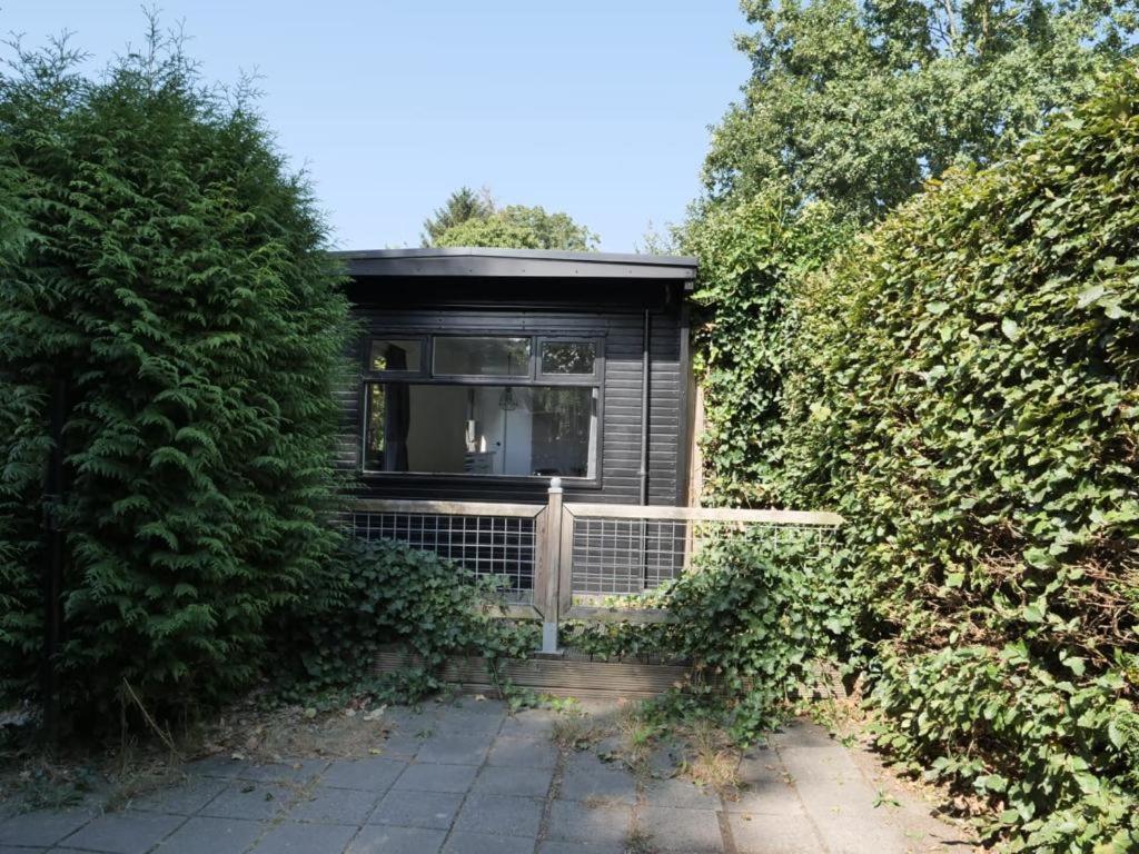 Gezellige Chalet met airco en vele faciliteiten!, Baarle-Nassau