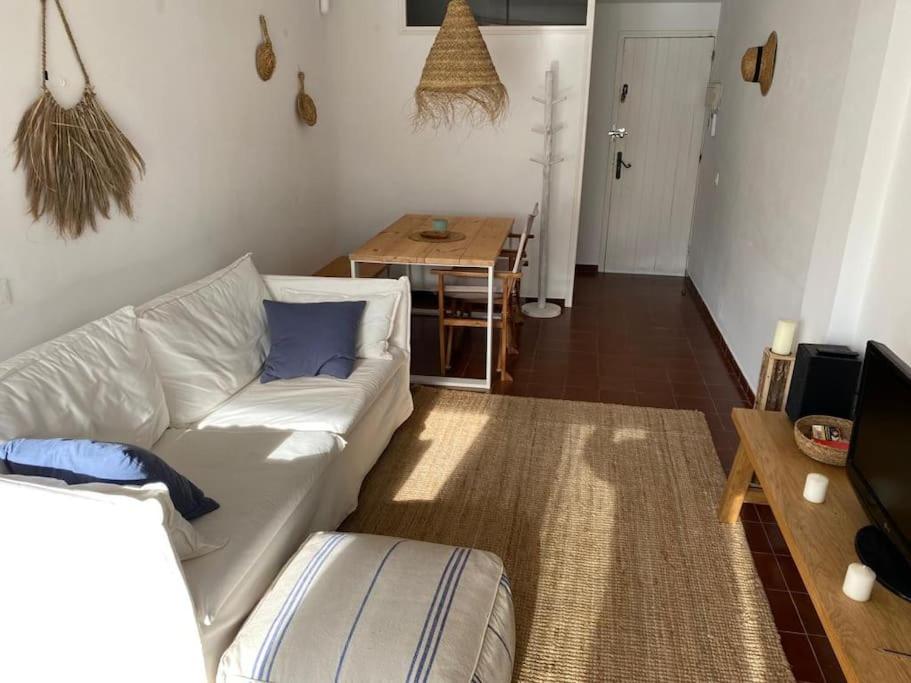 Costa Brava Beach House - 5