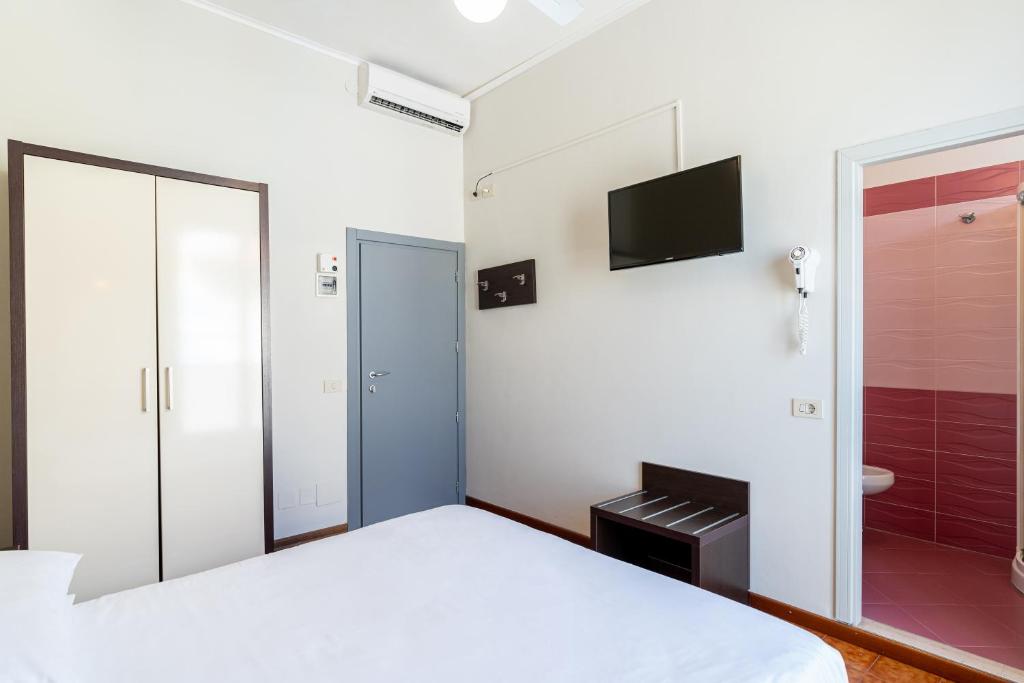 Miomar Beach Hotel - 5
