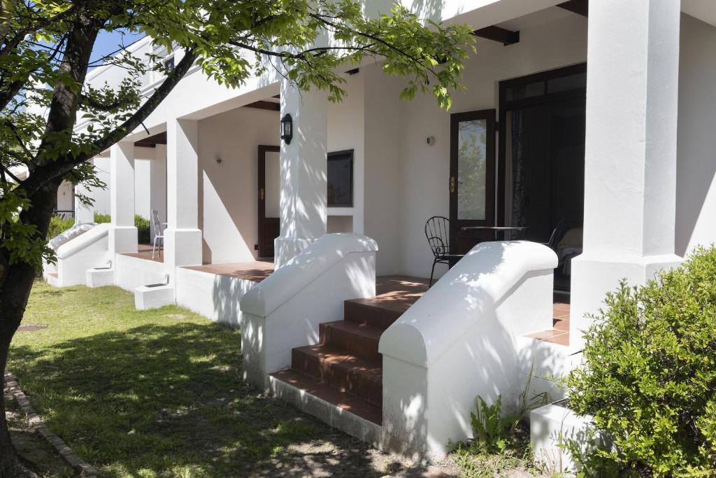Winelands Golf Lodges 13