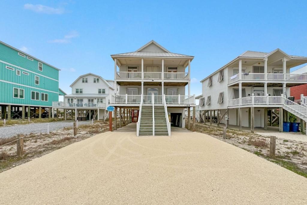 Good Winds, Gulf Shores