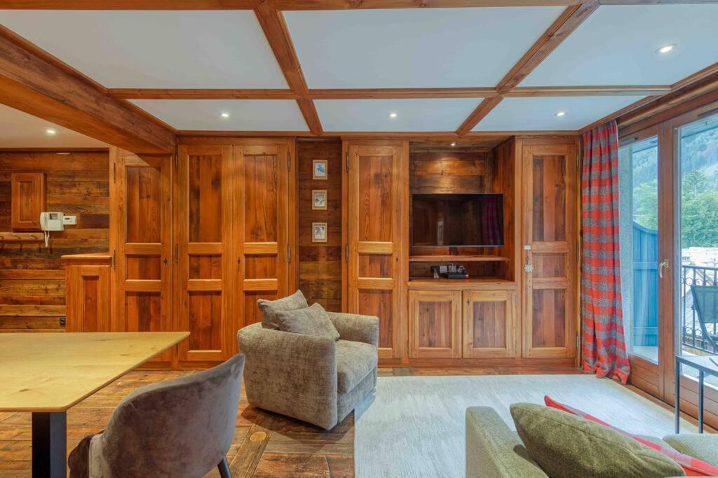 Chamonix centre, « Lucille »,balcon, vue imprenable et parking - 2