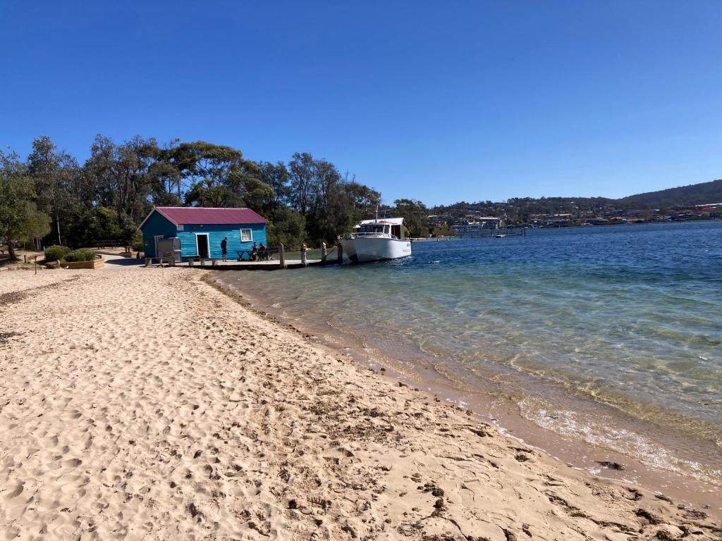 Beaches 9, Merimbula