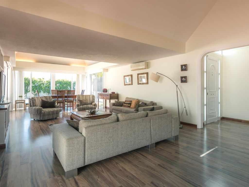 Villa Nuria, con piscina privada - 4