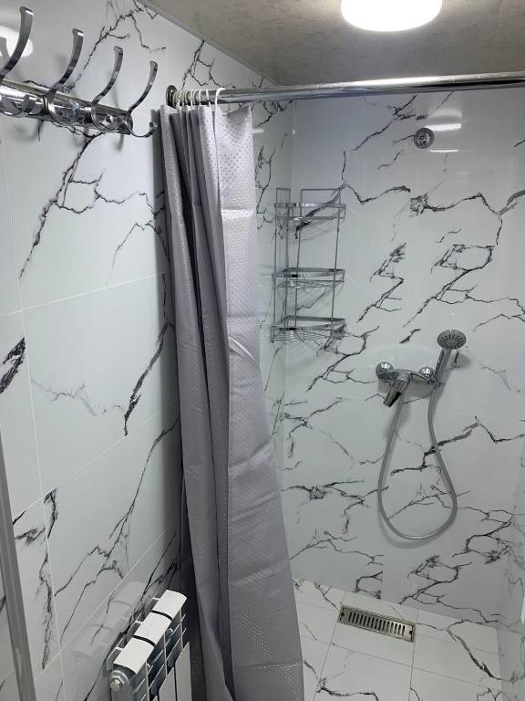 ADORA HOSTEl, Taškent