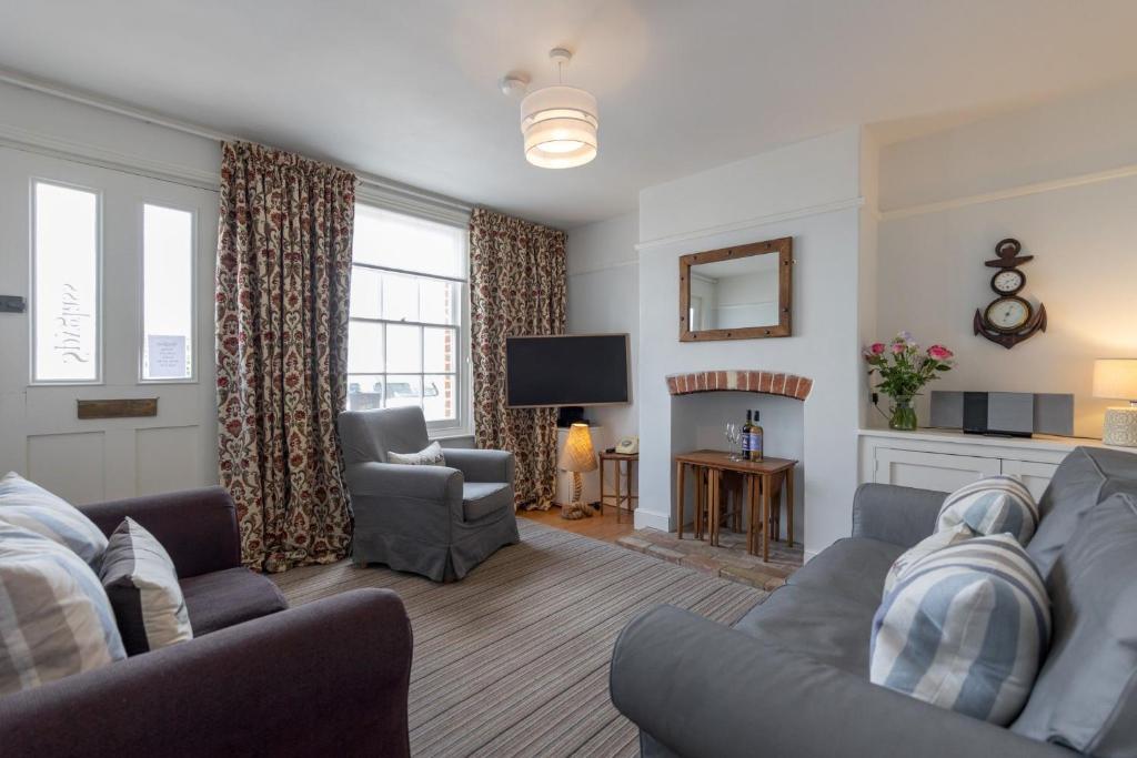 Spyglass, Southwold - Stunning sea views, Southwold