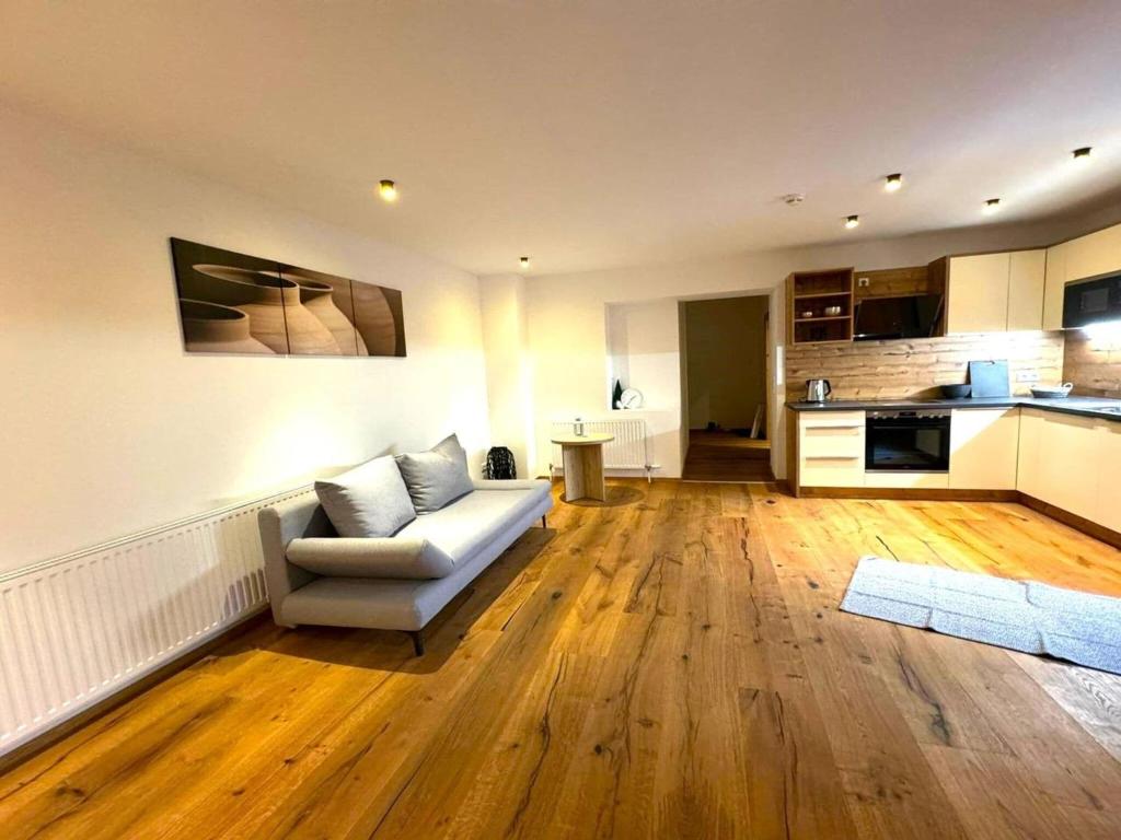 Apartment in Stubaital near Ski Lift - 4
