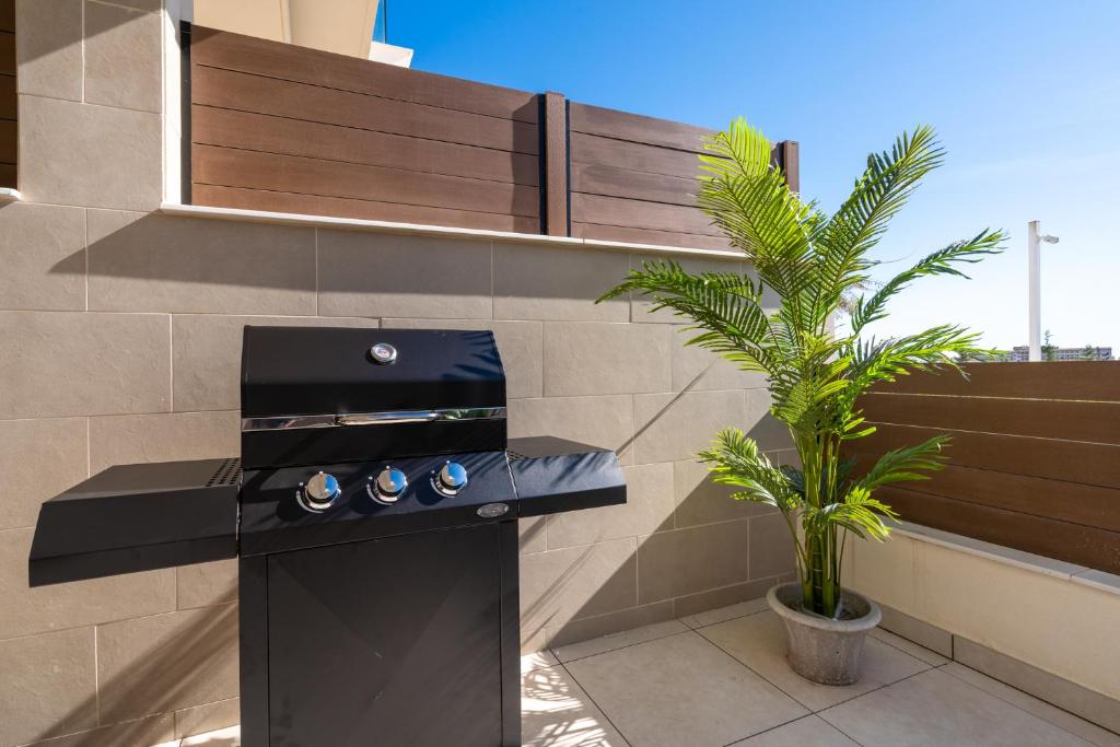 Lotus apartment with pool by Costarentals- Ref 240 - 3