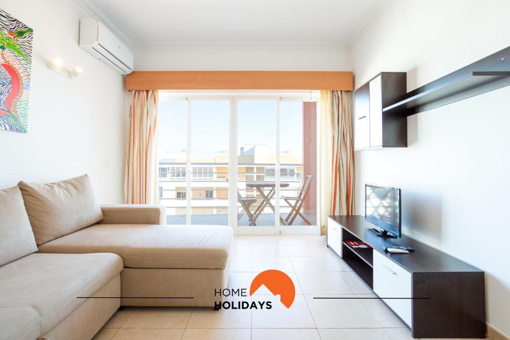 #199 Flamingo 1108 by Home Holidays, Portimão