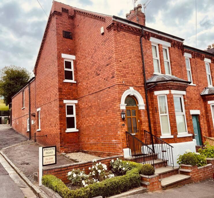 Close to castle + Parking for 4 Cars, Lincolnshire