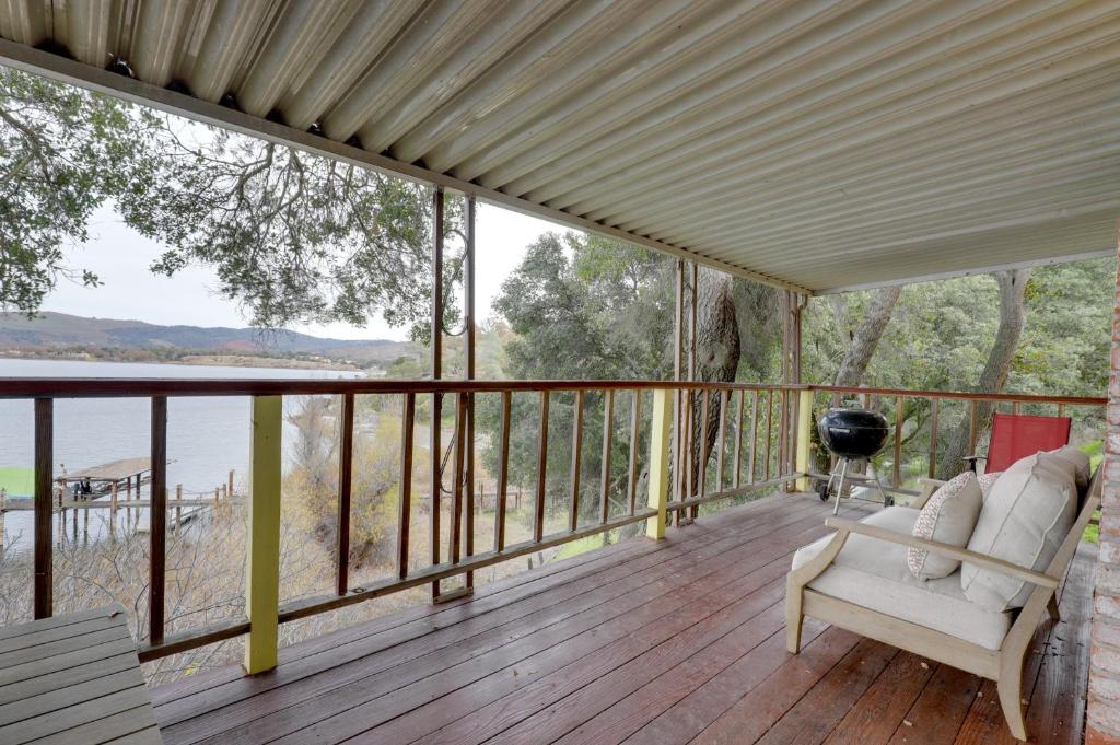 Private Waterfront Clearlake Home with Boat Dock!