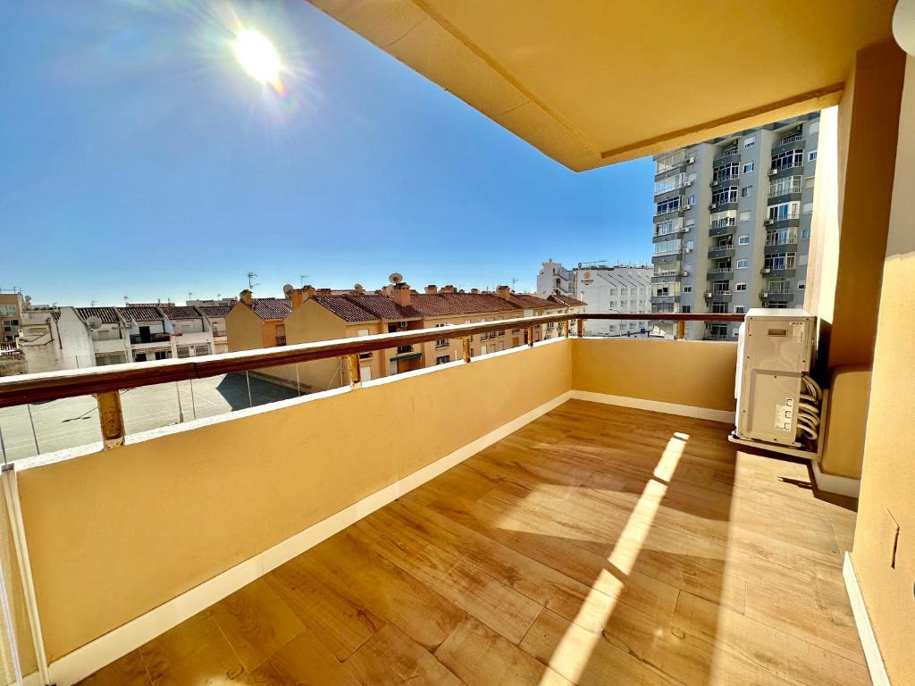 Gorgeous Seaside Apartment in Carihuela - 4