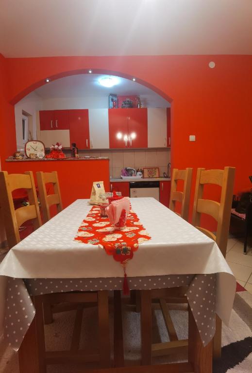 APARTMAN ČAROLIJA TREBINJE - 4