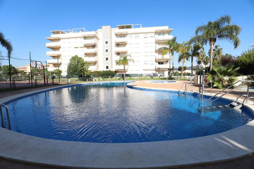Ático con piscina en excelente urbanización by Hometels - 1