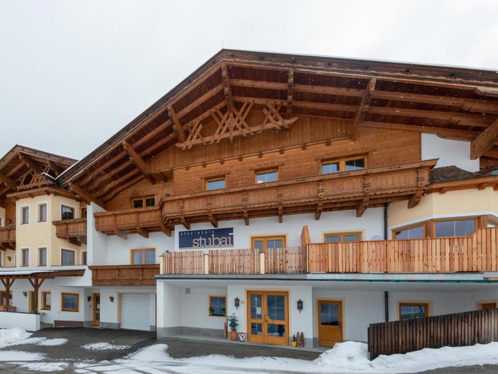 Apartment in Stubai near Ski Lift, Neustift im Stubaital
