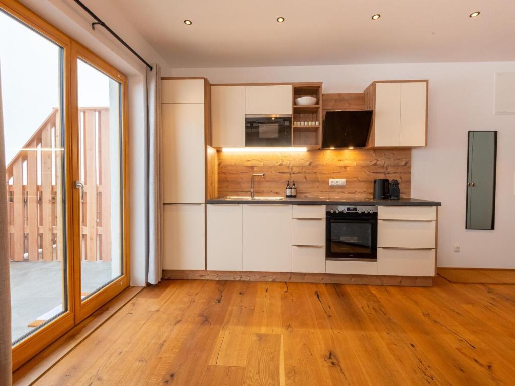 Apartment in Stubai near Ski Lift - 3