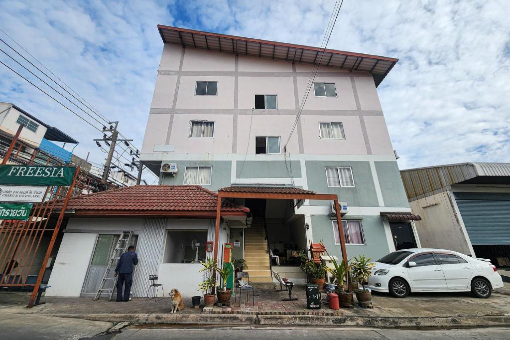 Freesia Bangphi Guest House, Samutprakarn