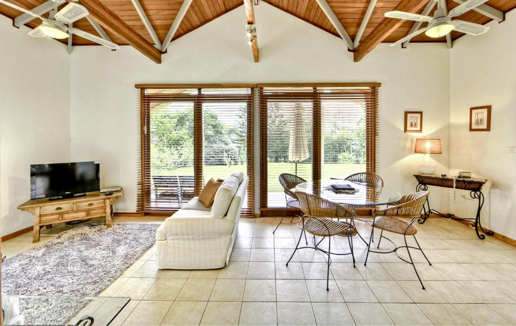 Forrester Court Clifftop Cottages