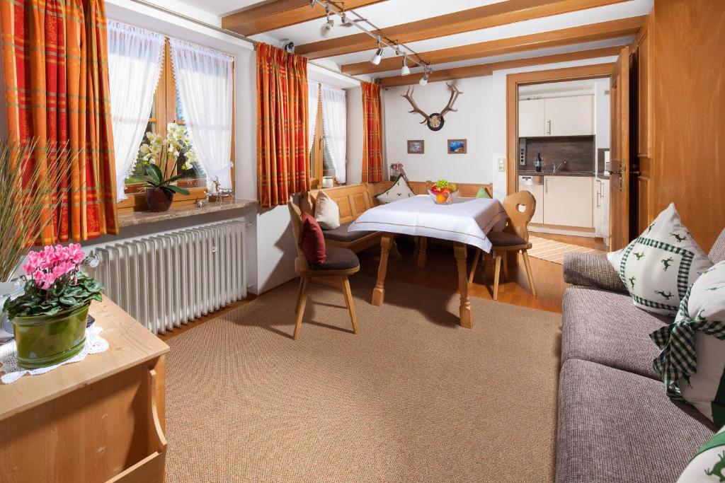 Gästehaus Pfnürlehen - Fewo Edelweiß - 4