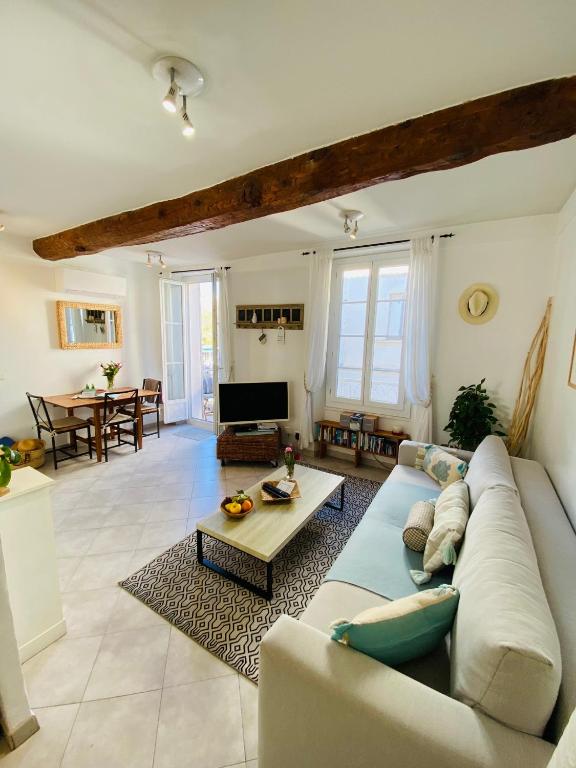 Balcony in Heart of Old Antibes, AC, View - 5