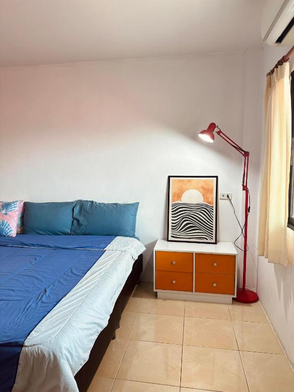 sampheenong, Ko Larn