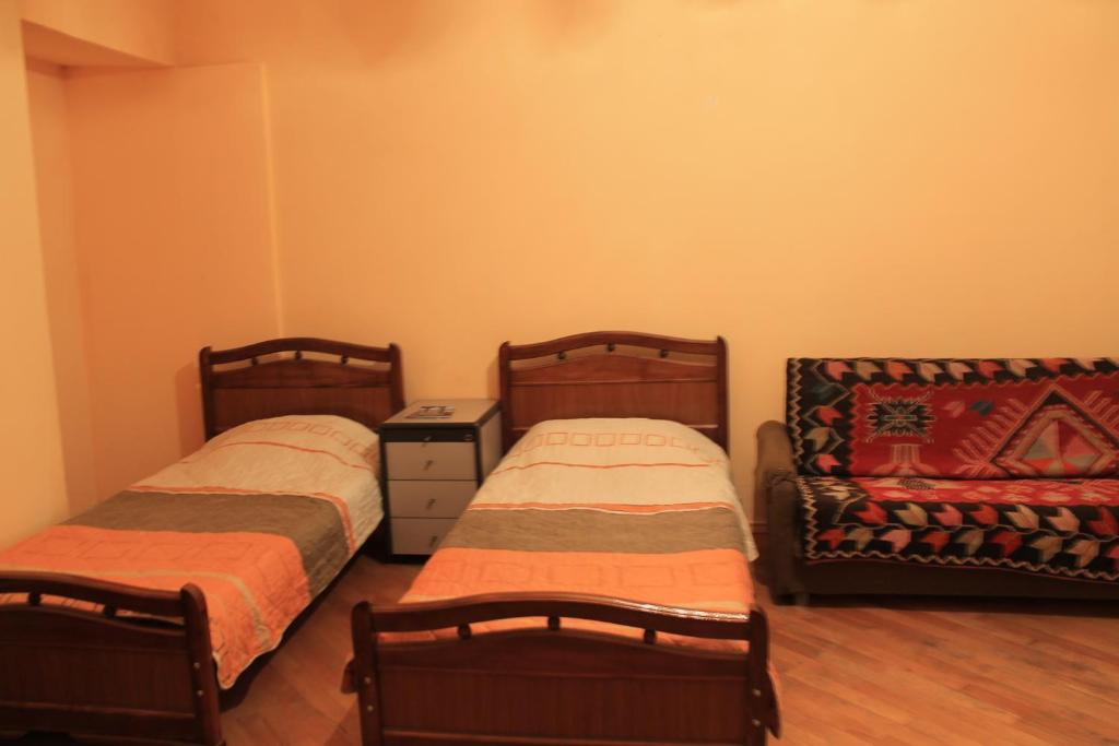 Hostel Old City Sololaki — Hotel in Tbilisi