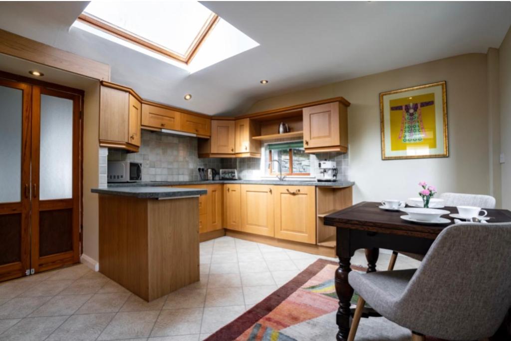 Yewfield Self Catering Apartments photo 3