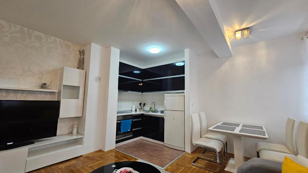 Apartman Dolores - 4