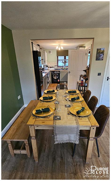 Purdie Close Holiday Let photo 3