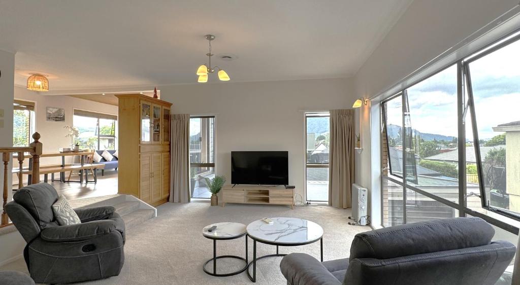 Spacious retreat with Mountain View, Rotorua