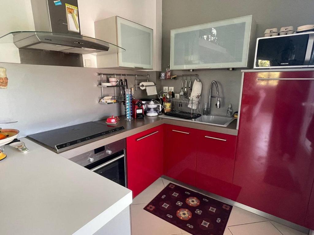 Appartement 2 chambres + mezzanine, proche plage, climatisé, terrasse, parking réservé - FR-1-768-61 - 5