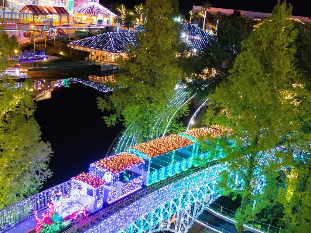 Nearby attraction