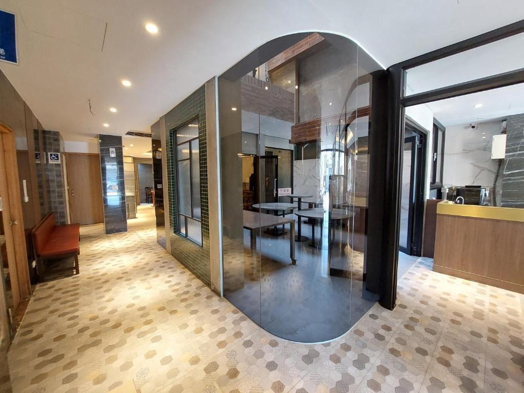 安平商旅Choona Hotel Anping晚上10點前完成自助入住且停車當天視抵達狀況提供