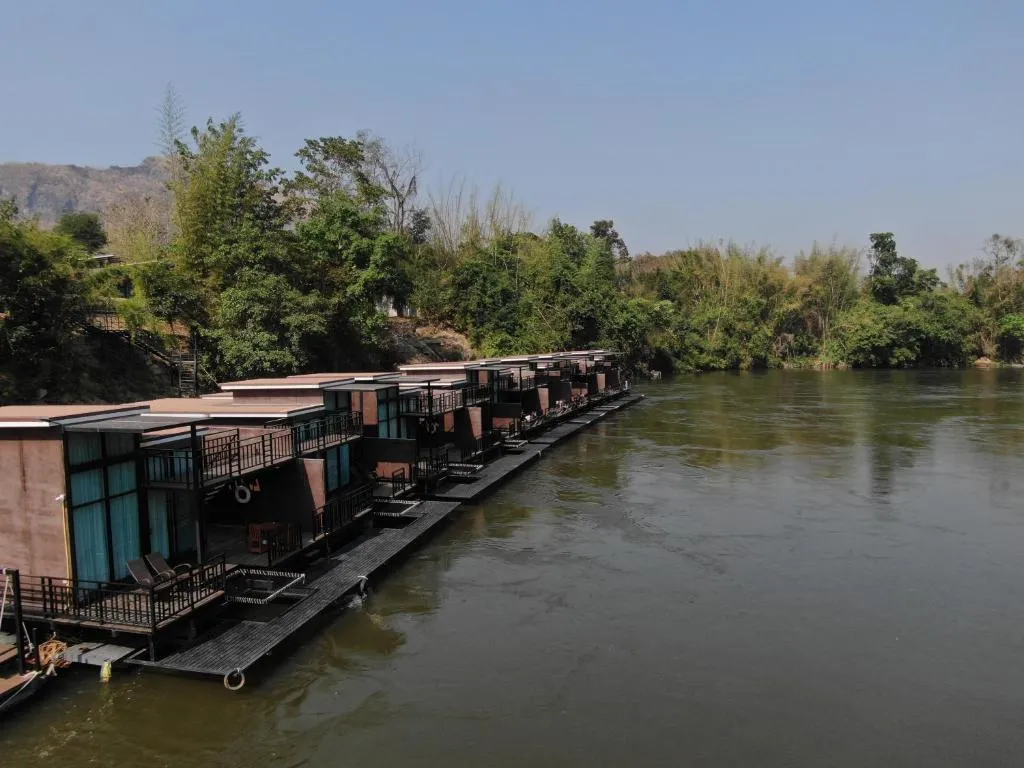 Kwai Tara Riverside Villas, hotel in Sai Yok